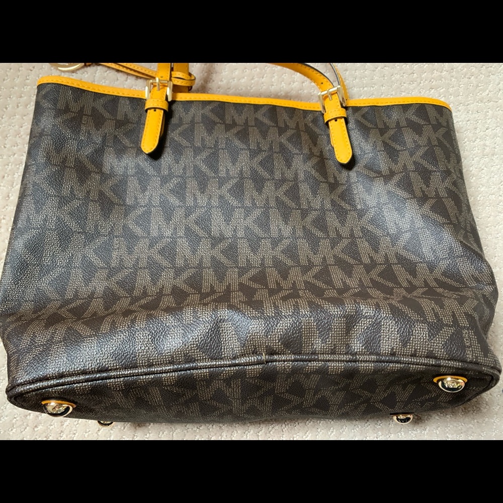 Authentic Michael Kors Handbag - image 2
